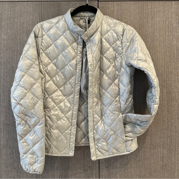 Uniqlo Jackets & Coats Uniqlo Ultra Light Down Quilted Liner Jacket